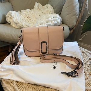 NWT Marc Jacobs Interlock Courier Small Leather Messenger pale pink color